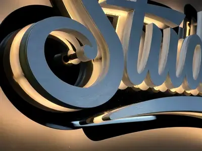 Halo-lit built-up letters, Studio B