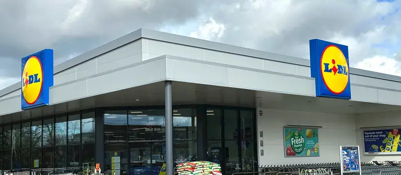 Lidl store signs installed in London