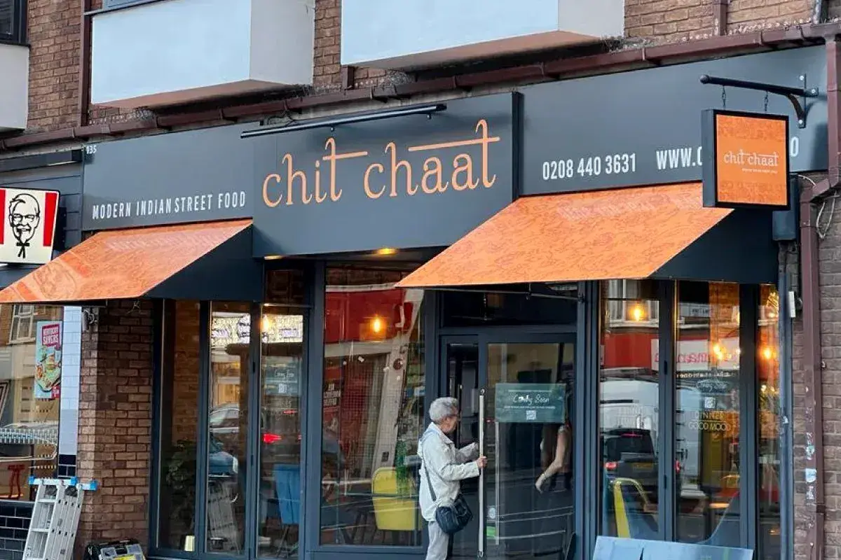 Sign Group Chit Chaat - Indian Food Sign High Barnet London